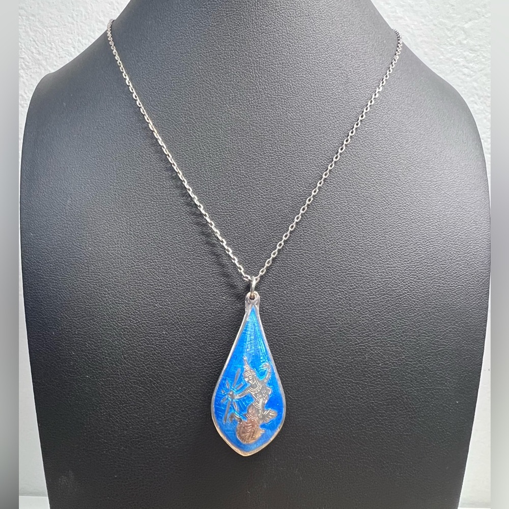 Sterling Silver Siam Dancer Pendant with Necklace